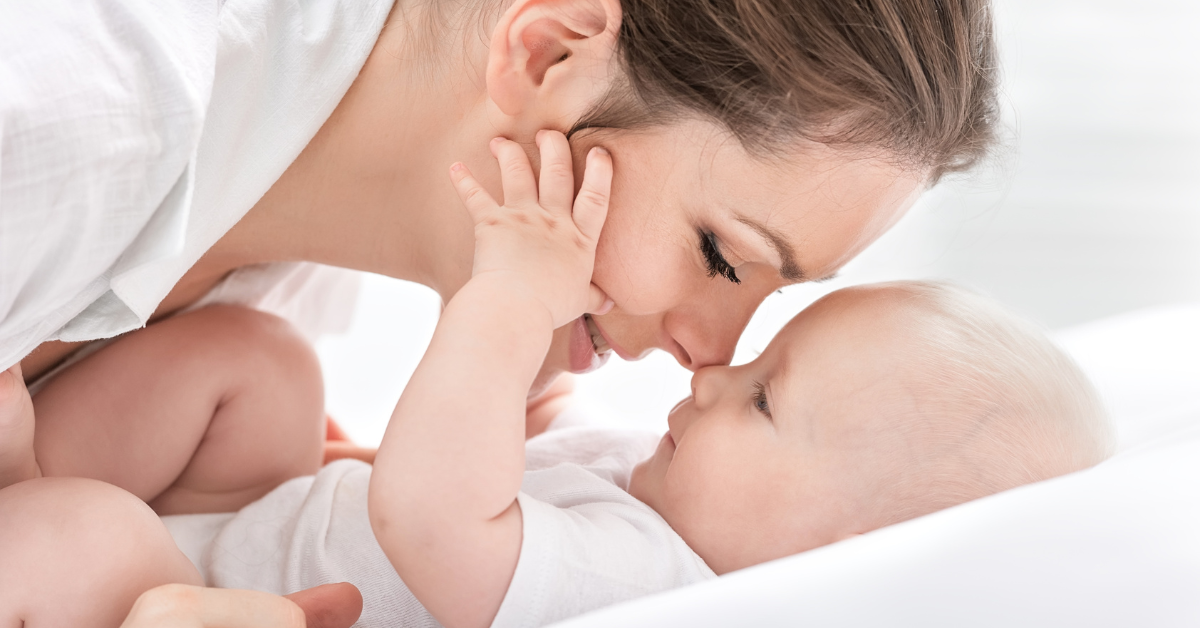 15 Ways to Bond with Baby- Featured Image - raising mama - maternal mental health support